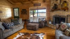 cabin_001_1902_1440